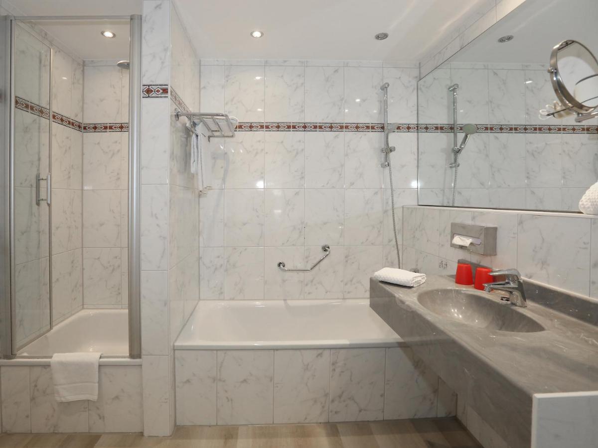 Dormero Hotel Meerbusch Ngoại thất bức ảnh
