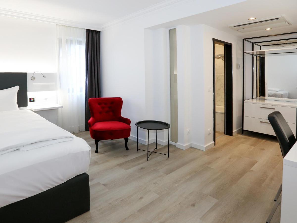 Dormero Hotel Meerbusch Ngoại thất bức ảnh